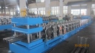 45kw moteur principal pouvoir garde-fou Roll formant la Machine avec Cabinet de contrôle électrique