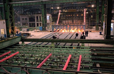 Machine de coulée continue droite de la fonte R8M CCM de bras, 60T/8 brins
