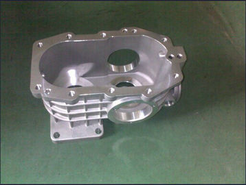Bâti permanent en aluminium de usinage de moule de pièces de bâti de gravité de Chambre de vitesse
